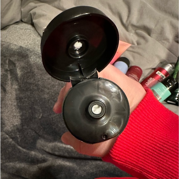 Bath & Body Work - Body Cream - Picture 2 of 3